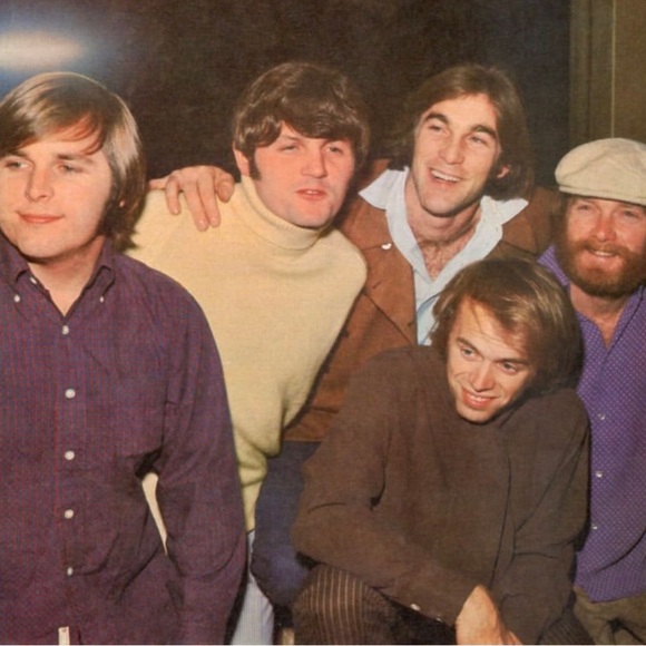 Daydreamer Beach Boys Tee - Picture 9 of 9